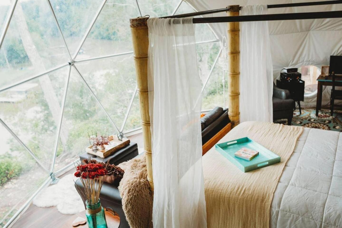 Hotel Waterfront Luxury Glamping Dome Rogersville Zewnętrze zdjęcie