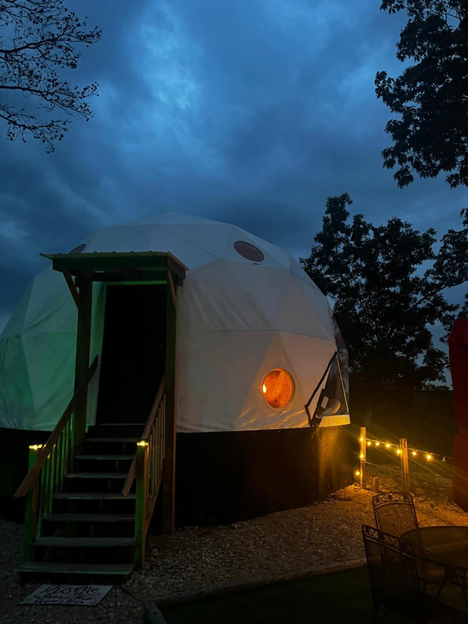 Hotel Waterfront Luxury Glamping Dome Rogersville Zewnętrze zdjęcie